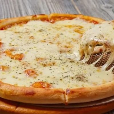 Medium Ranch Chicken Pizza