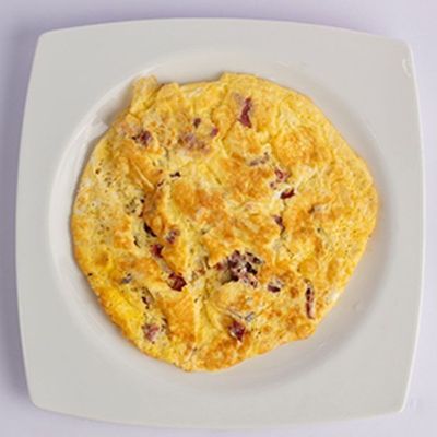 Egg box with pastrami