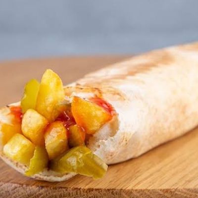 Potatoes And Roumi Cheese Sandwich - Syrian Bread