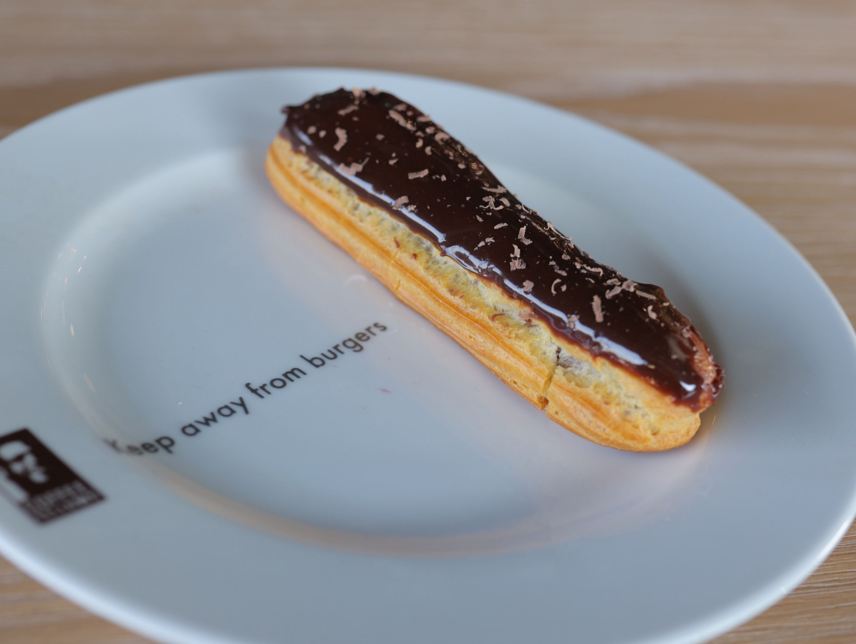 Éclair Chocolate