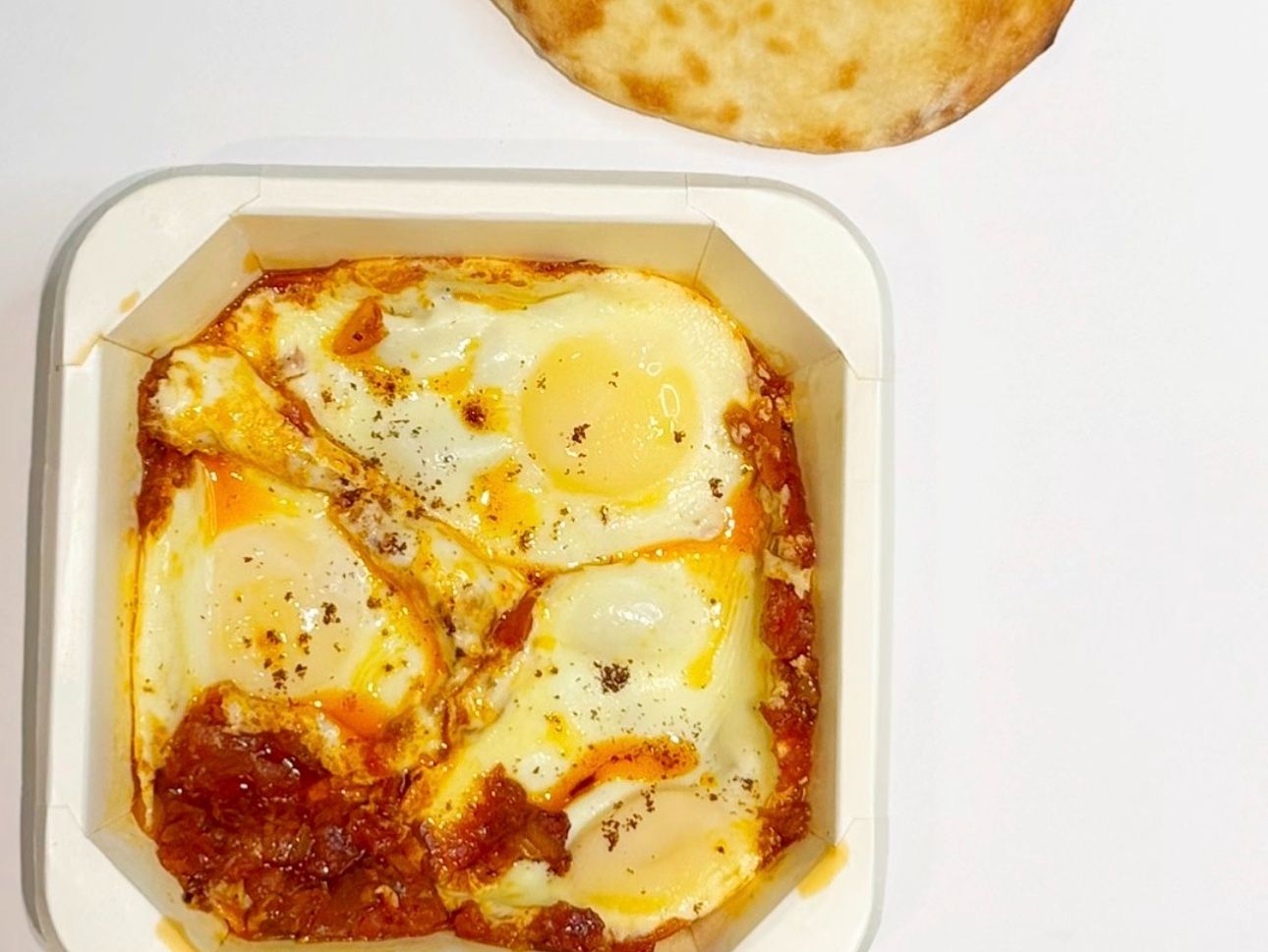Shakshooka Eggs (2 eggs)
