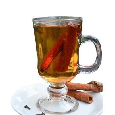 Cinnamon hot drink with ginger