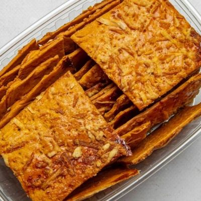 Romy cheese slices