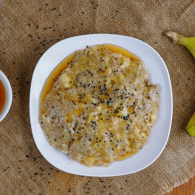 Fatteh with Banana and Honey
