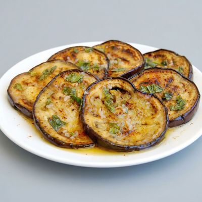 طبق باذنجان مقلي