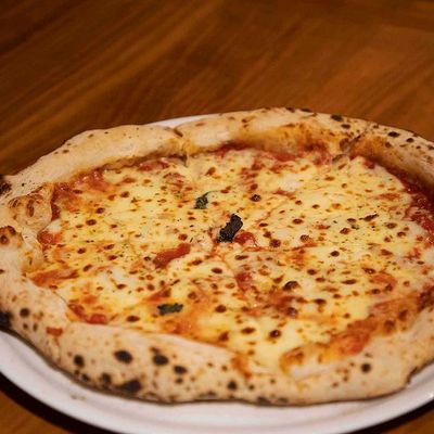 La Pizza Alforno photo 2