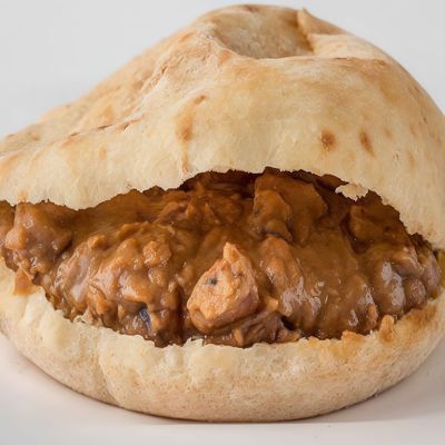 Foul with sauce sandwich