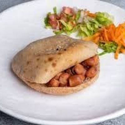 Sandwich bean olive oil