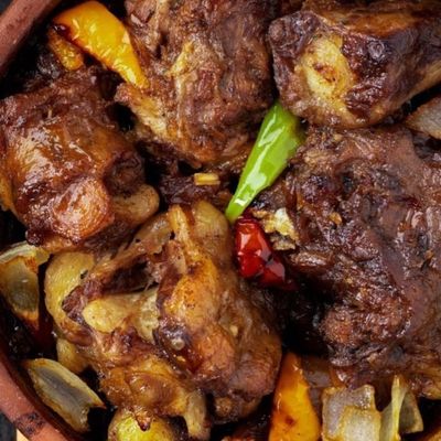 Oxtail with potatoes casserole