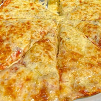 5 Cheese Medium