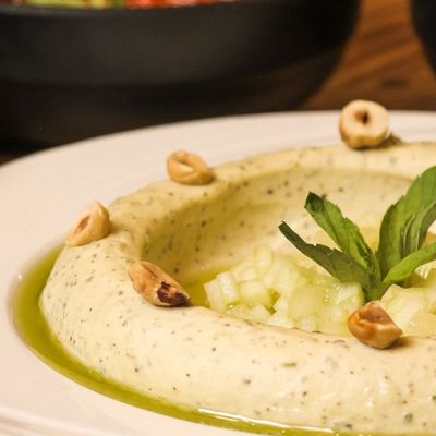 Pesto Hummus