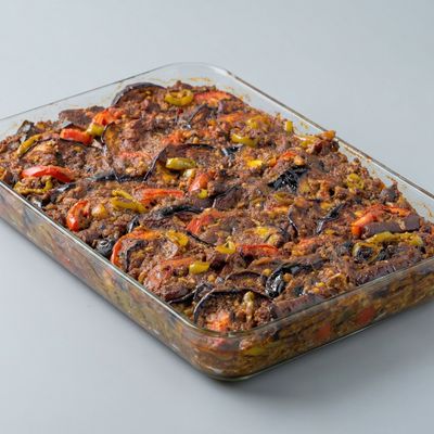 Moussaka sausage box