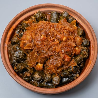 طاجن ورق عنب بالكوارع