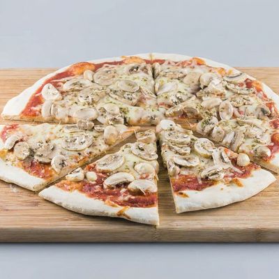 Funghi Italian pizza