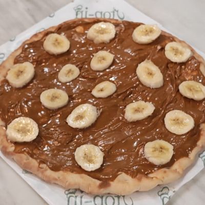 lotus manakish with bananas