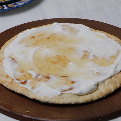 Diet Man'oushe with Labneh and Honey