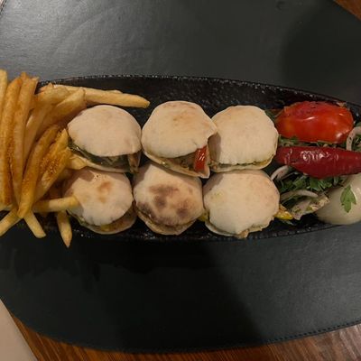 Mini chicken shawarma