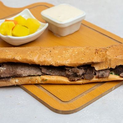 Beef shawarma sandwich (French bread)