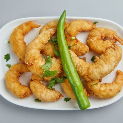 1/8 kilo of large shrimp