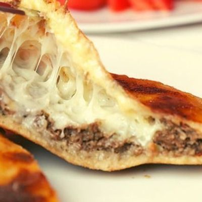 Hawawshi Meat With Cheddar Cheese