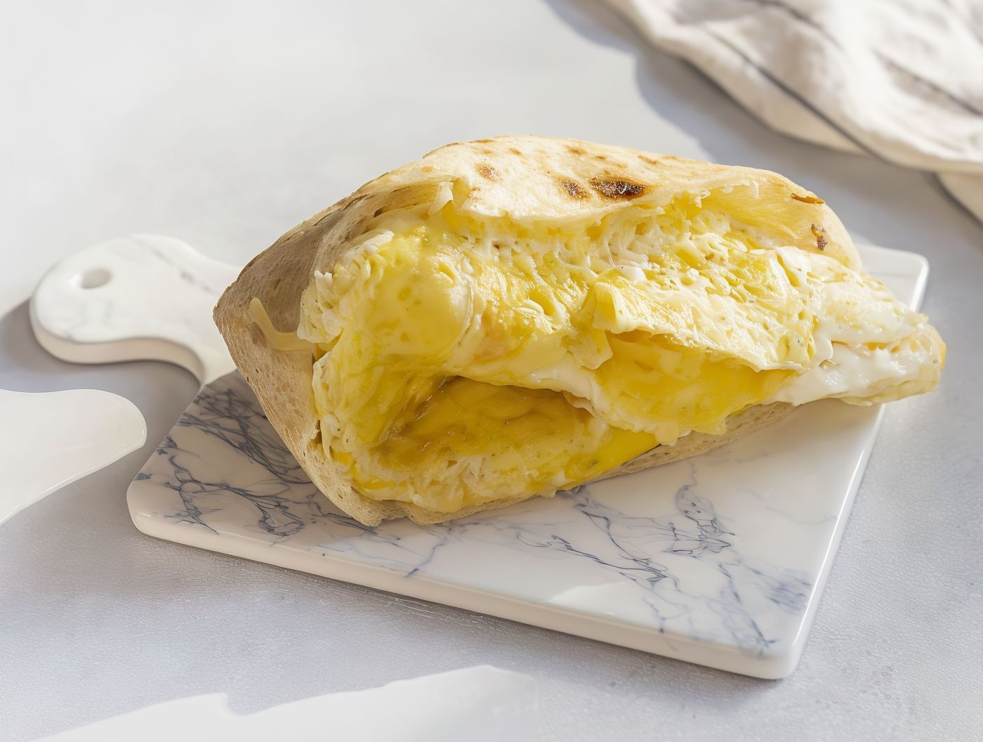 Eggs with Roumi Shami Sandwich