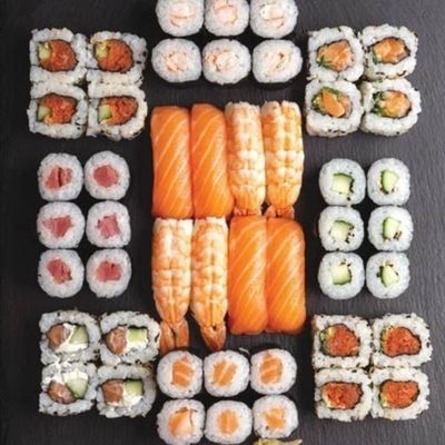 Tokyo sushi photo 3