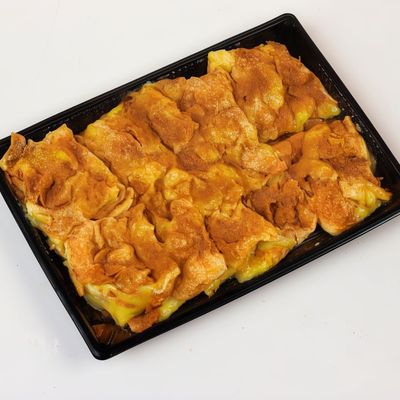 Custard and cinnamon pie