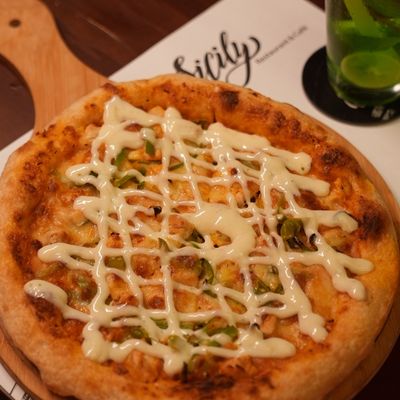 Chicken Ranch pizza