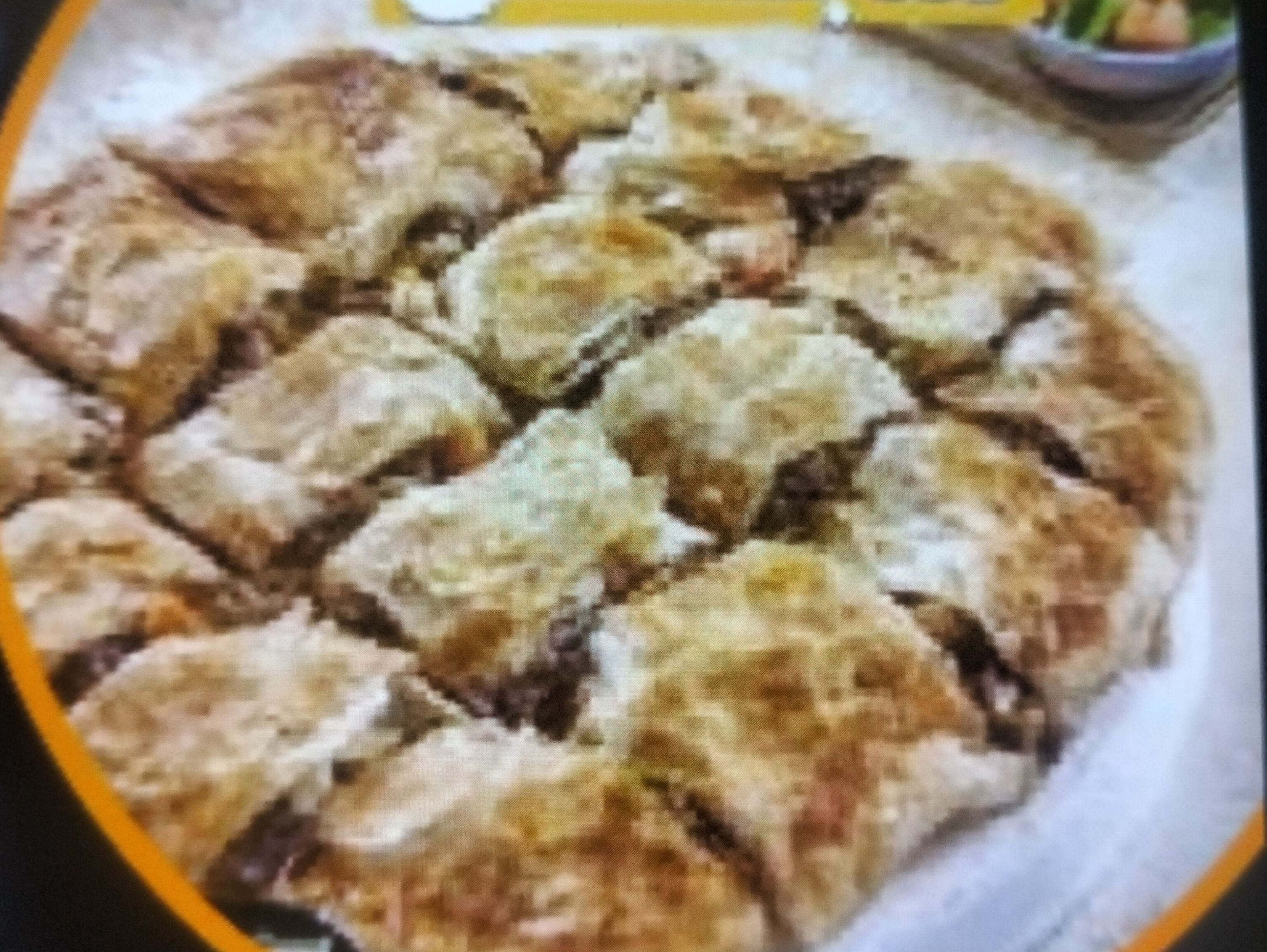 Eastern Pizza with Shawarma Sausage