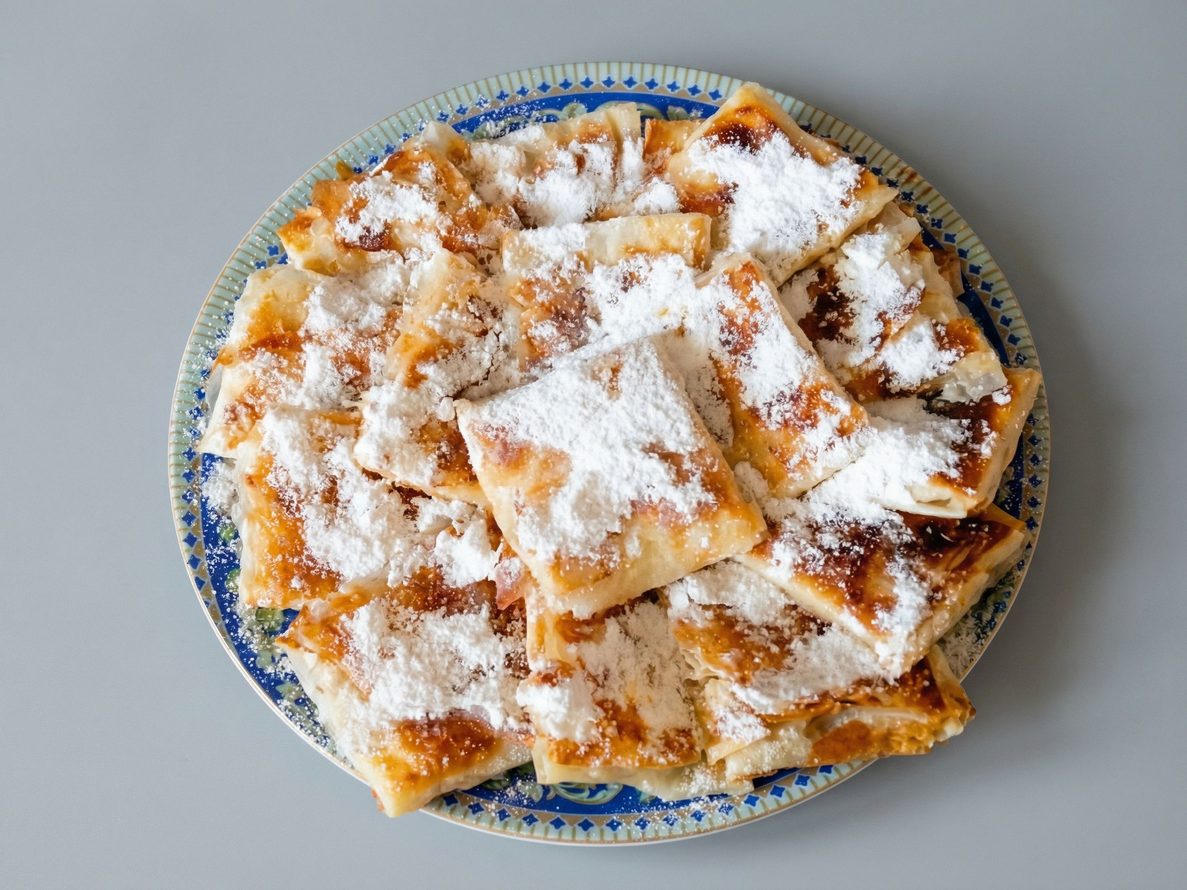 Sweet cocktail pie