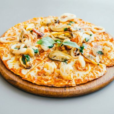 Oriental Seafood Pizza