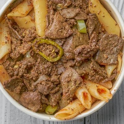 باستا مع كبدة