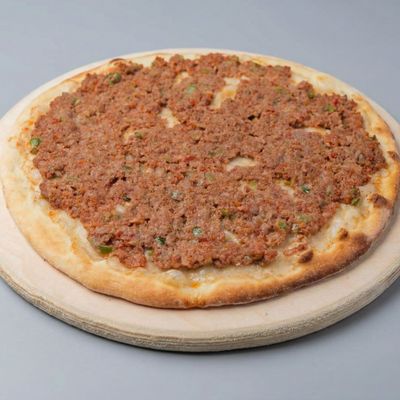 Sausage with thyme manoucheh