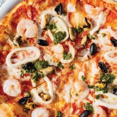 Seafood Oriental pizza