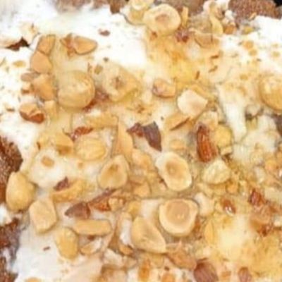Basbousa with Hazelnuts and Cream