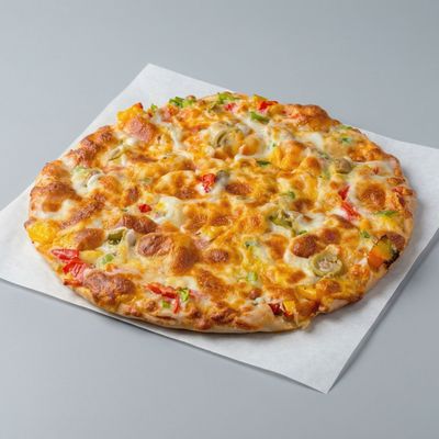 Mix meat Oriental Pizza