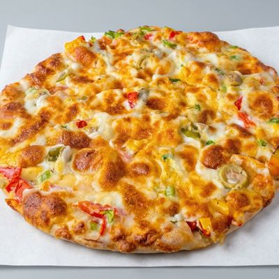 Mix chicken Oriental Pizza