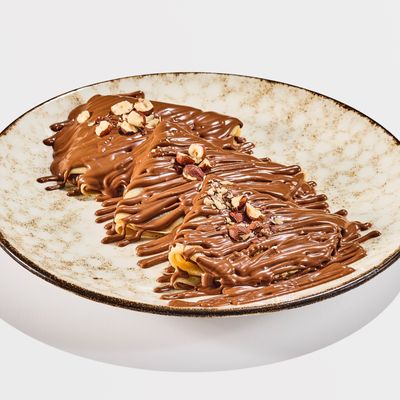 Nutella And Nuts Crepe