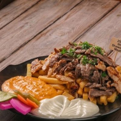 Mixed shawarma meal, loose