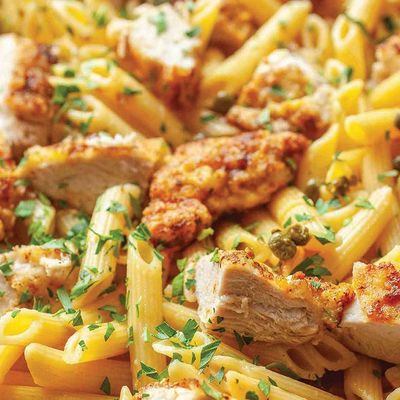 Penne Pasta With Fried Chicken Pieces
