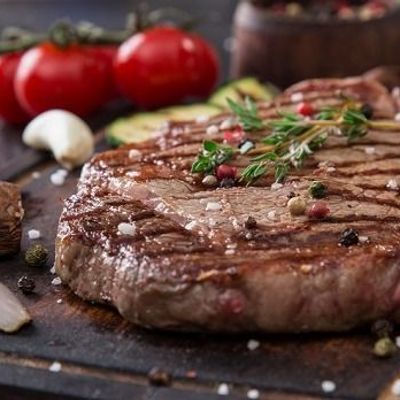 Quarter kilo steak meal