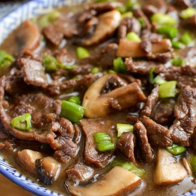 Beef With Mashroum