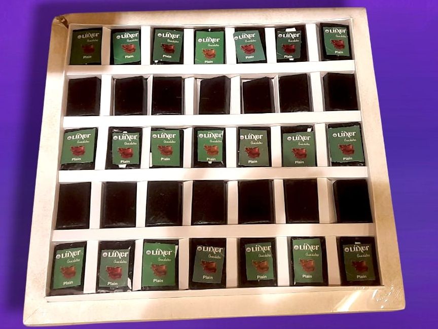 Large Plain Chocolate Box