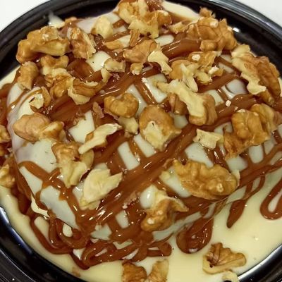 Cinnabon rolls photo 6