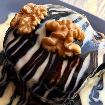 Chocolate Rolls Cinnabon