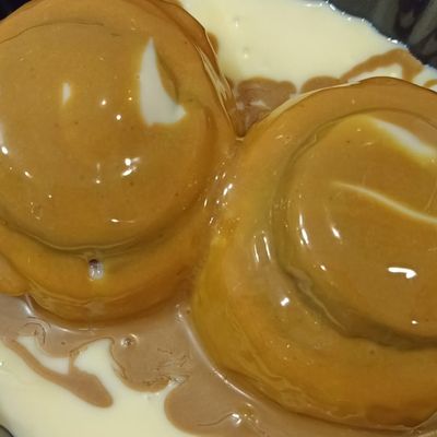 Lotus Rolls Cinnabon
