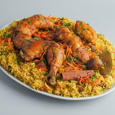 Nafar Kabsa Or Biryani Or Bukhari Meat, Rice And Sauce