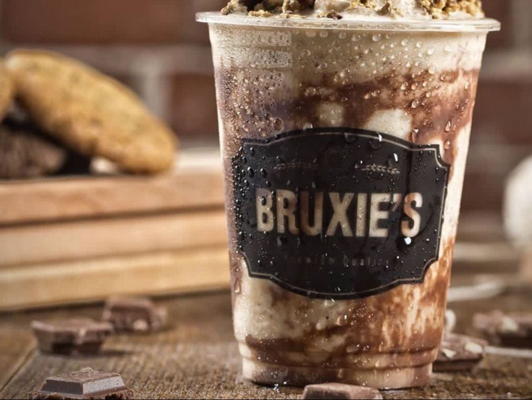 Caramel Cookies Crumble Frappe