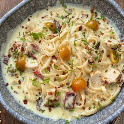 Blue Cheese Chicken Pasta hot