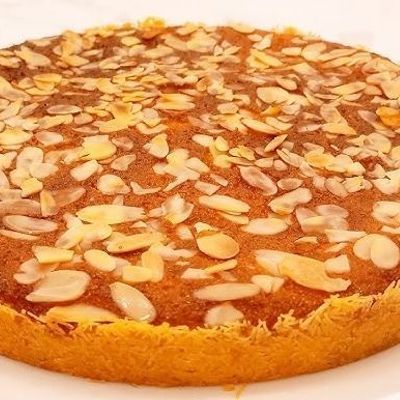 Basbousa, kunafa and nuts Pie